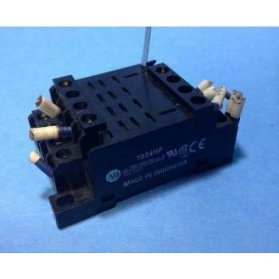 700-HN139 RELAY SOCKET TRACK MOUNT Allen Bradley 700-HN139 RELAY SOCKET TRACK MOUNT Allen Bradley