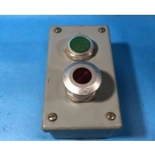 PUSH BUTTON ENCLOSURE, GREEN BUTTON & RED BUTTON Allen Bradley