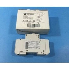 1489-A1C300 BOX OF 2 CIRCUIT BREAKER 30AMP Allen Bradley