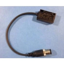 42JT-D8LAT1-F4 PHOTOELECTRIC SENSOR 10-30VDC Allen Bradley