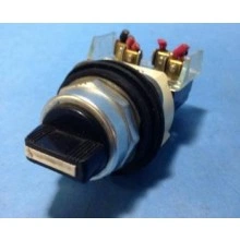 800T-J2KC1 30MM SELECTOR SWITCH 800T PB Allen Bradley