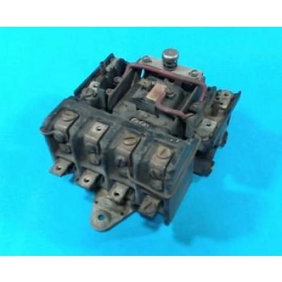 709-B0DA 4 POLE STARTER Allen Bradley 709-B0DA 4 POLE STARTER Allen Bradley